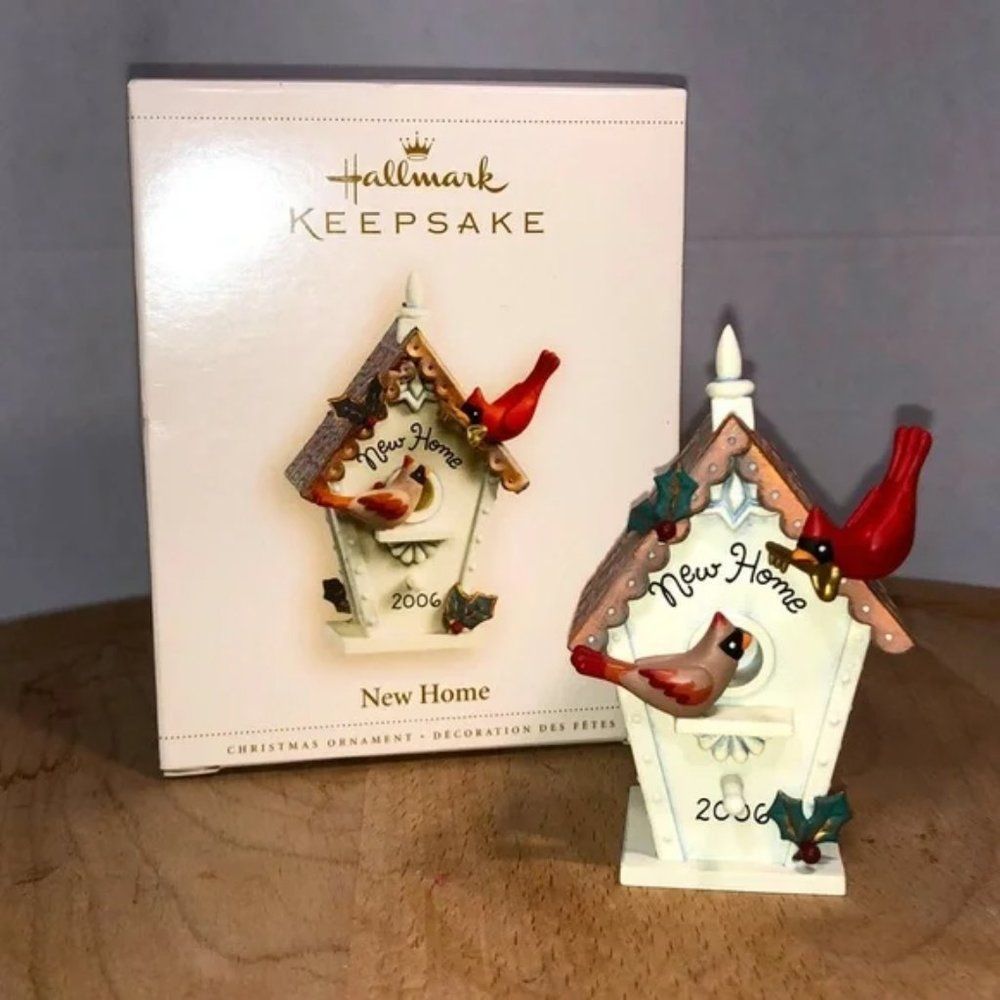 Hallmark 2006 New Home Keepsake Ornament